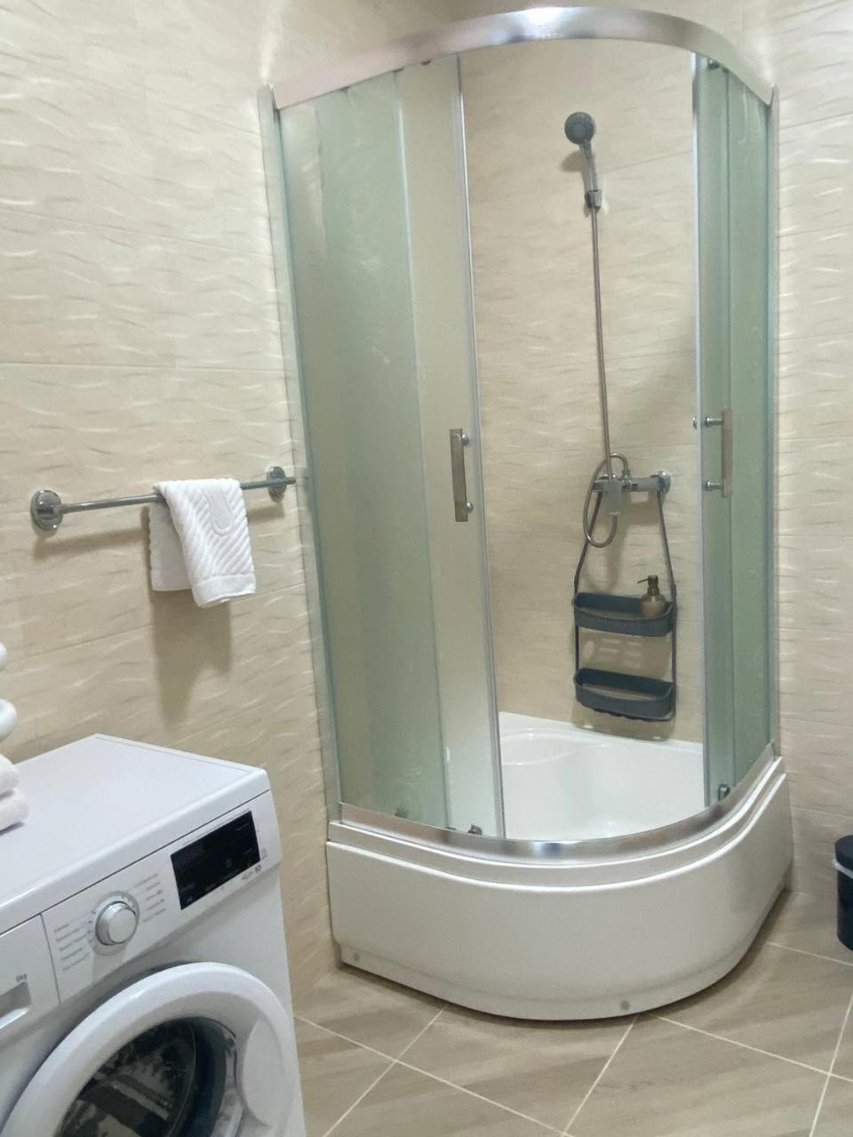 Atlant Luxury Big Family Five Apart On Golovna Поряд З Тц Депот Wi Fi 24 На 7 Черновцы Экстерьер фото
